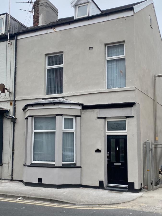 Ali'S Holiday Apartments F1 Blackpool Exterior photo